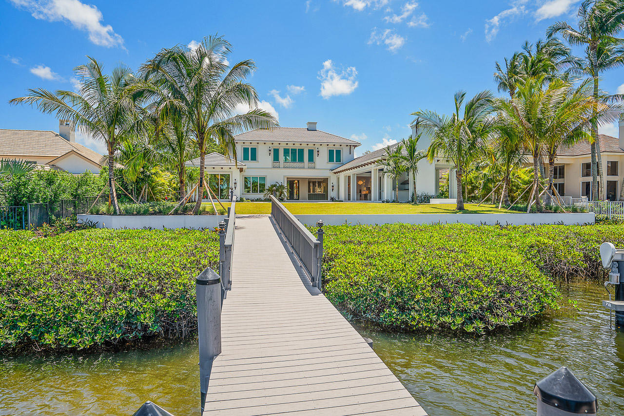 Admirals Cove - Residential