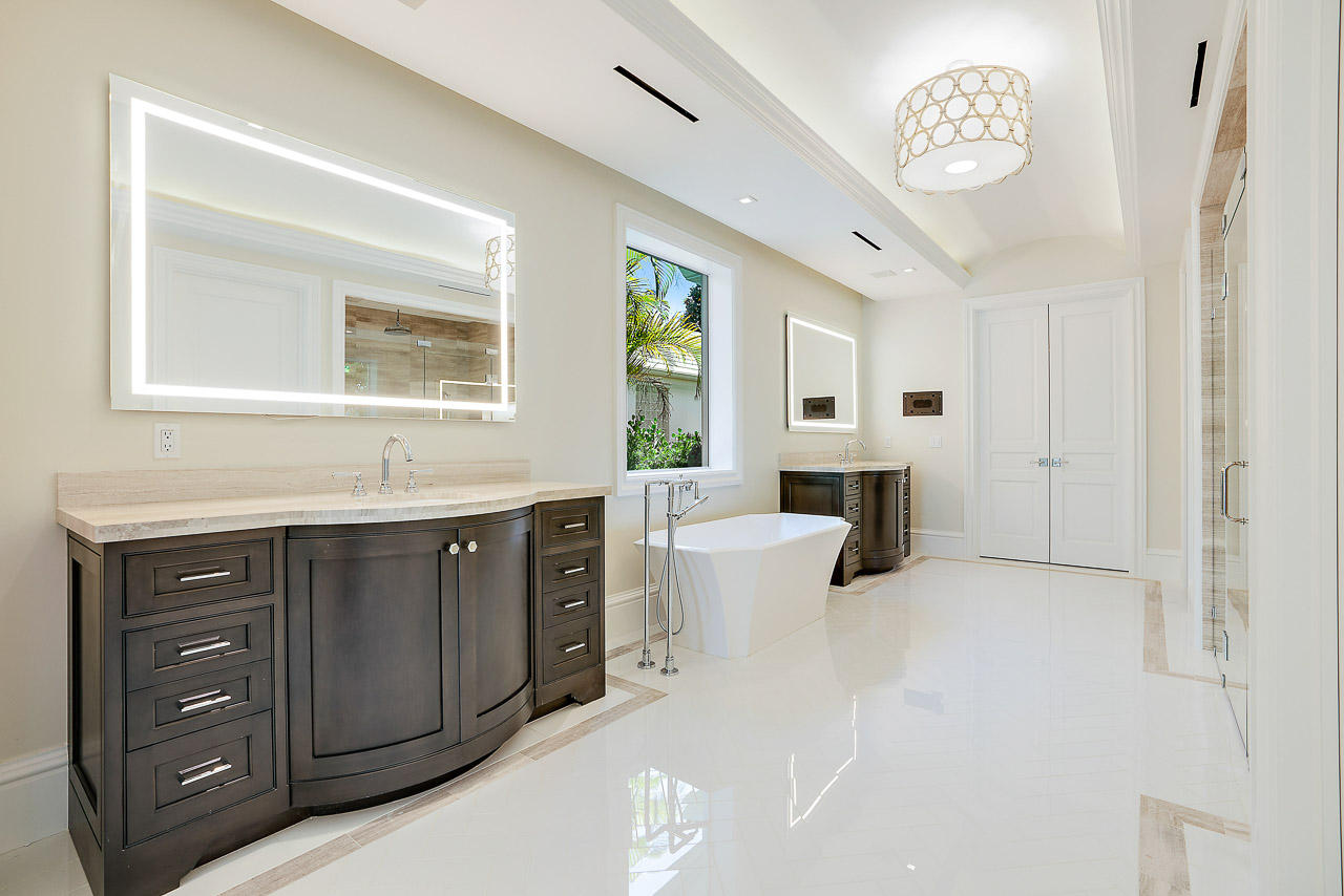 Admirals Cove - Residential