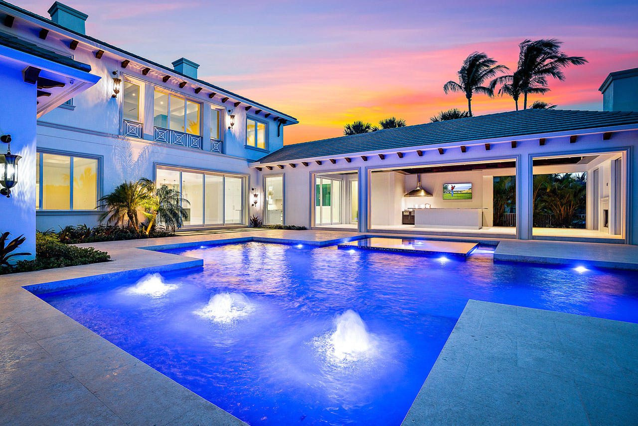 Admirals Cove - Residential