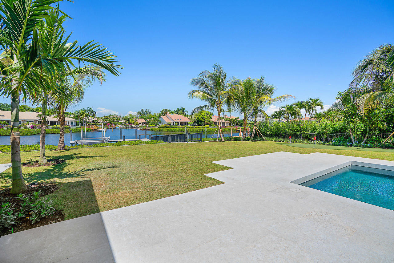 Admirals Cove - Residential