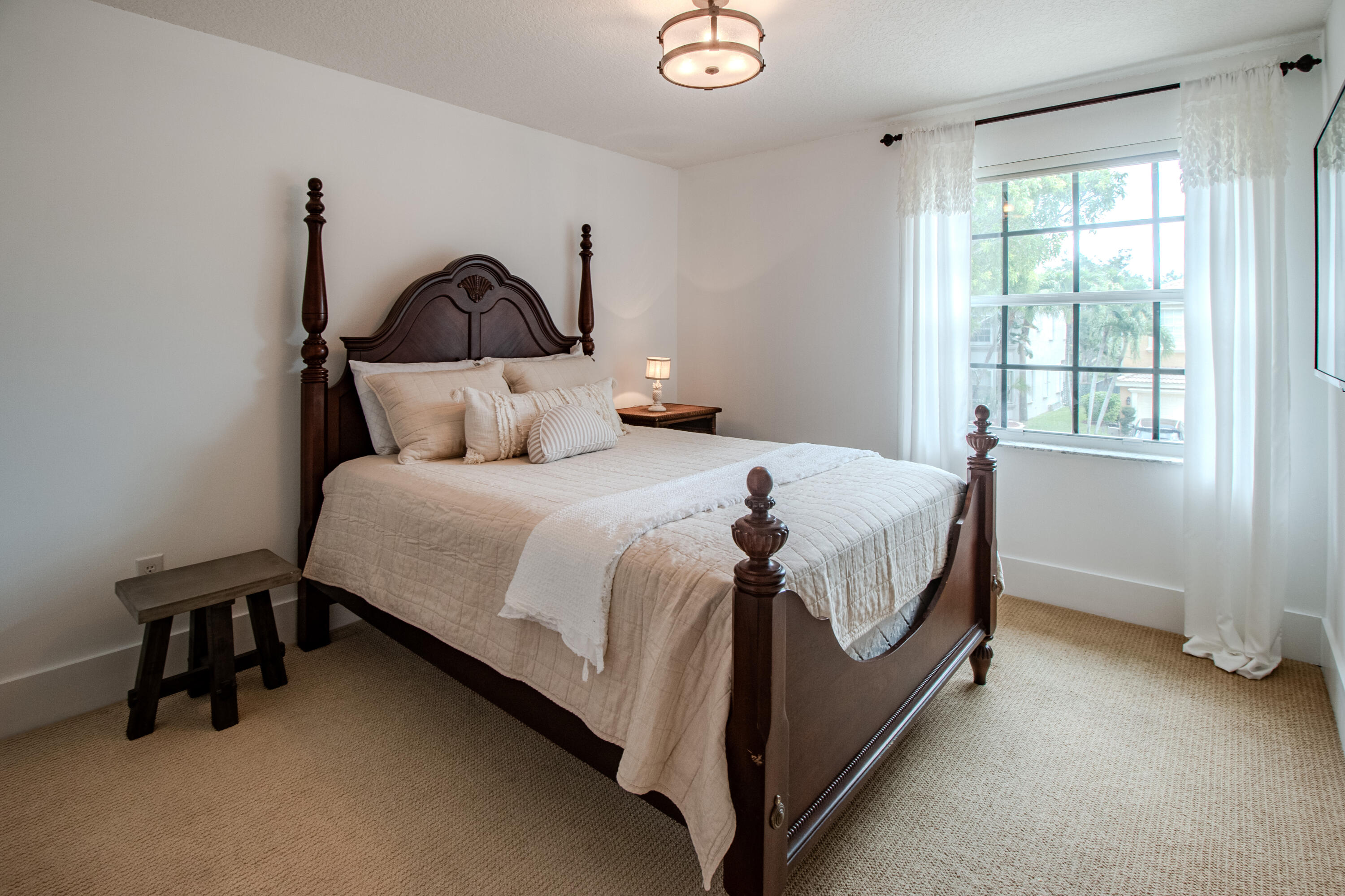 MADISON GREEN 1 - Residential