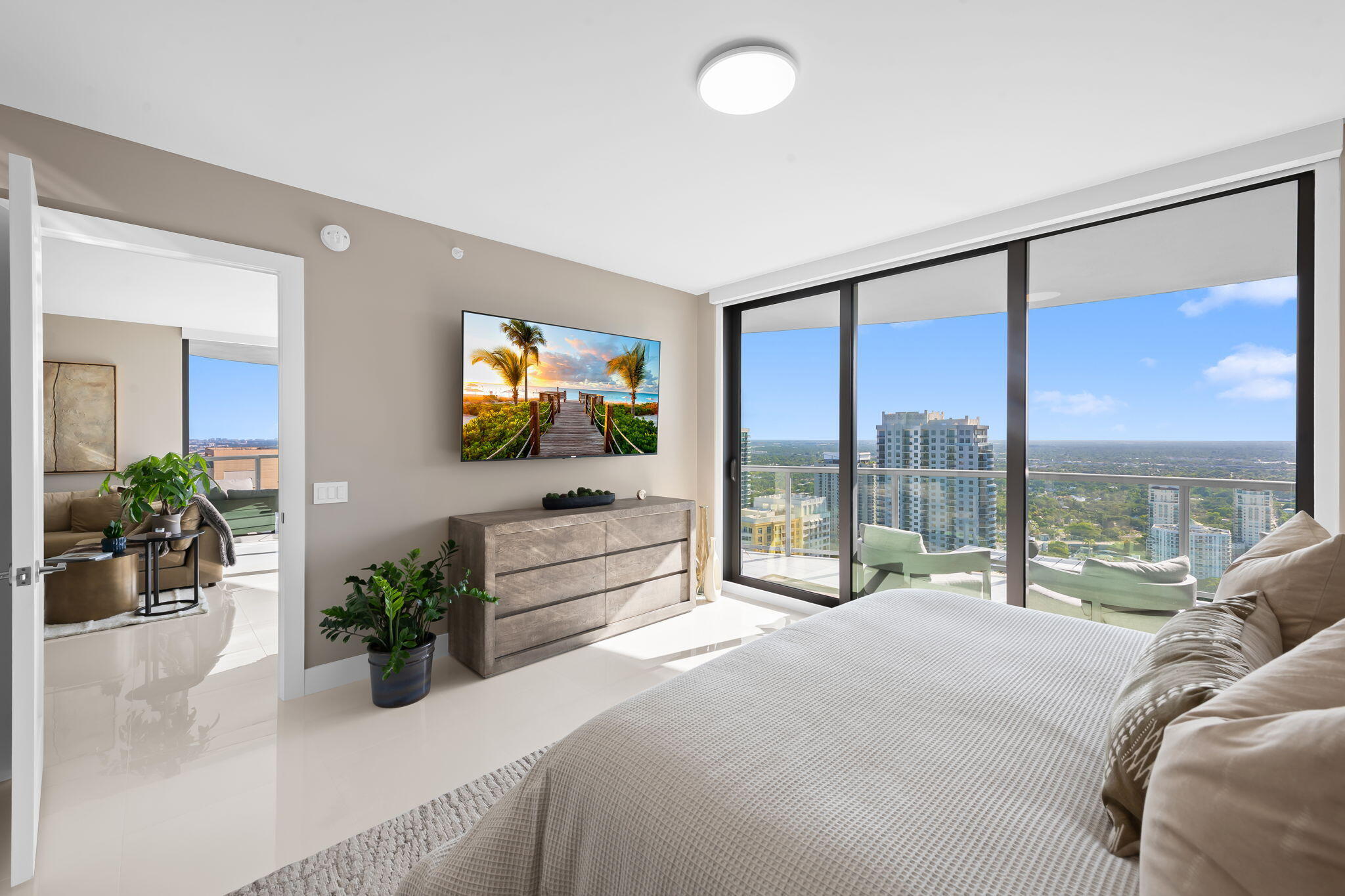 100 LAS OLAS CONDO - Residential