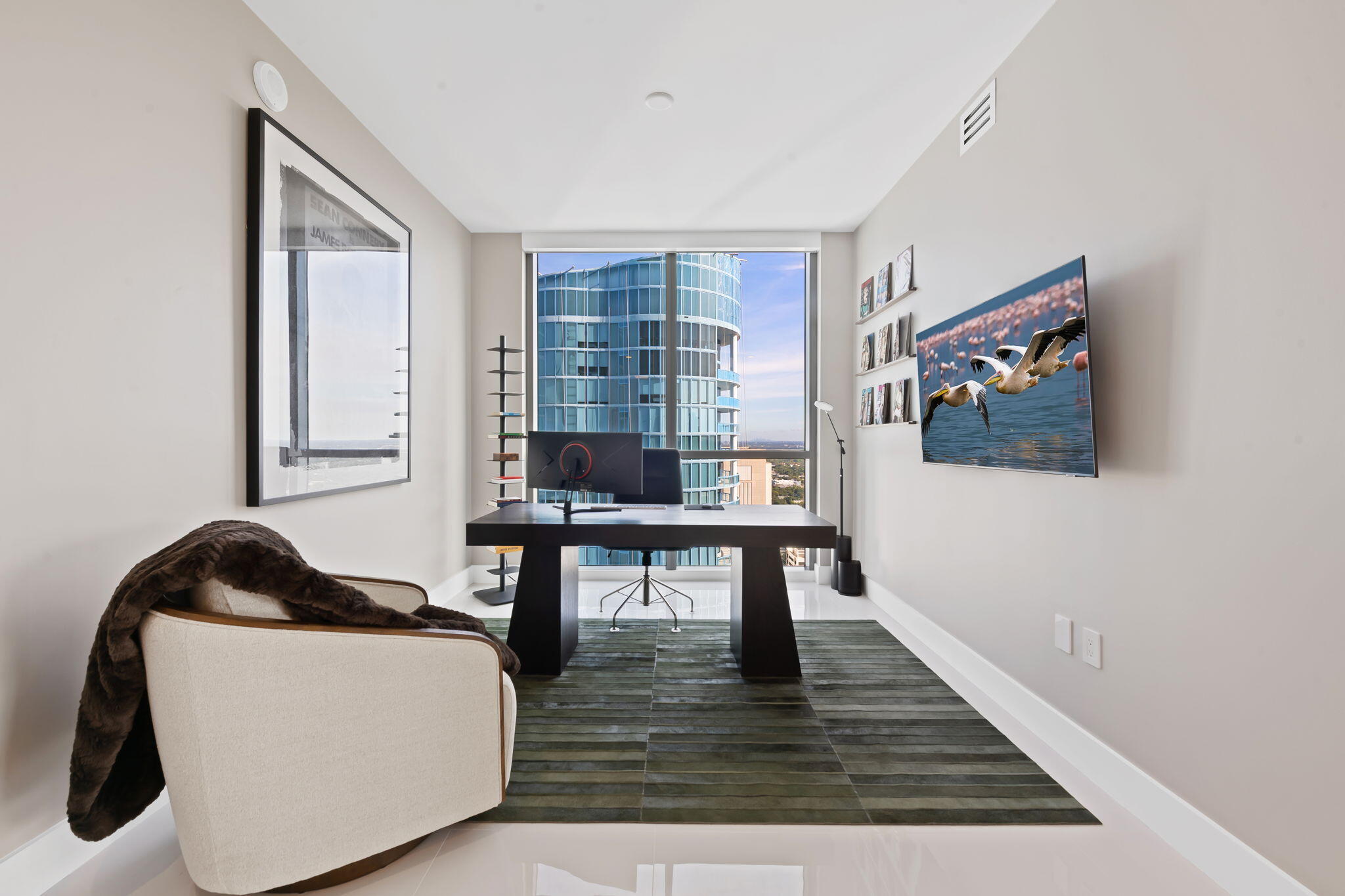 100 LAS OLAS CONDO - Residential