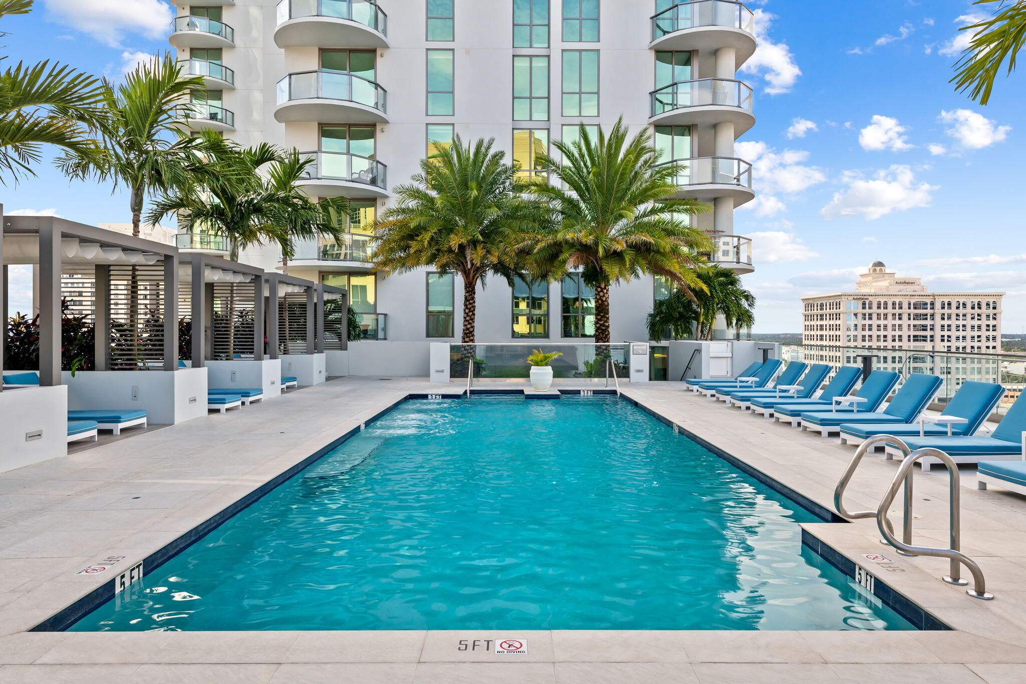 100 LAS OLAS CONDO - Residential