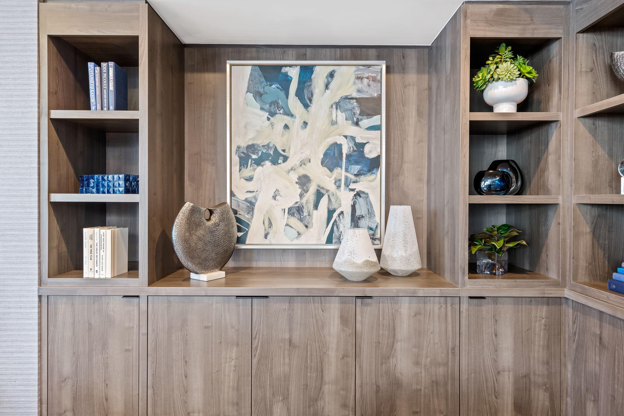 100 LAS OLAS CONDO - Residential