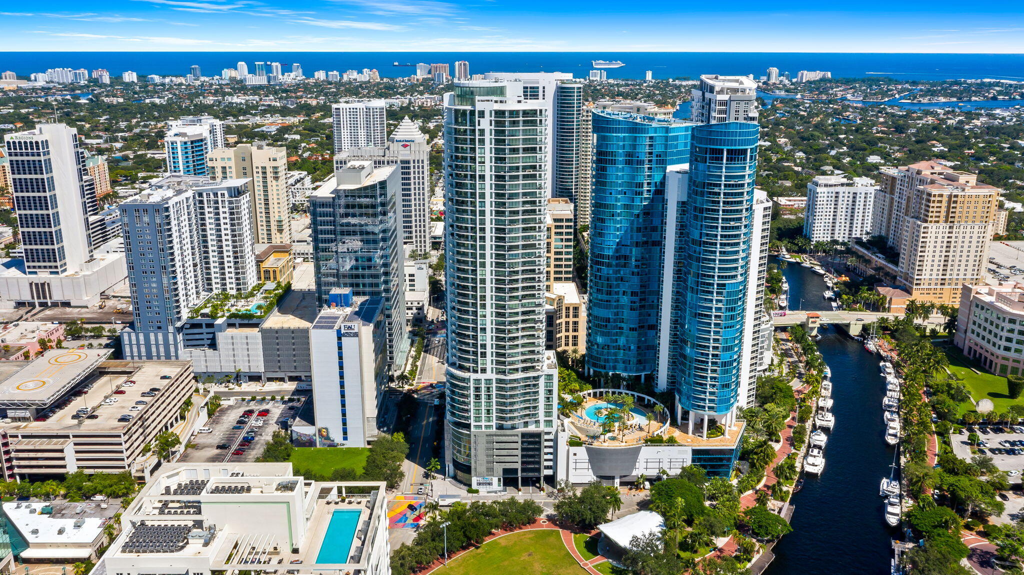 100 LAS OLAS CONDO - Residential