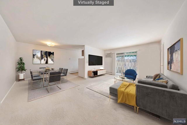 The VIRTUAL TOUR link for this listing contains an enormous amount of relevant information including a comprehensive video tour with hidden features & room dimensions, written description, additional photos, floor plans, and a complete interactive 3D model of the home.* Maintenance Incl: Sewer, Trash Removal, Snow Removal, Exterior Maintenance, Pool, Water, Gas, Hot water, Taxes