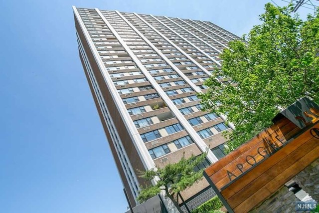 The Apogee has been lavishly renovated and offers state of the art amenities for home owners. Great value price for unit 22I, the largest 2 bedroom on a high floor with sweeping sunset western views. Same price for much smaller 2 bedroom and 1 bedroom apartments. Other units, same model as 22I with updates are offered and sold at much higher prices. Hardwood solid parquet floors throughout. Tons of closet storage space. Monthly maintenance includes fitness room, yoga studio, outdoor heated pool, tennis, kiddie pool & playroom, premium cable and more! Monthly maintenance is approx 40% tax deductible. 24 Hour doormen and on site super. Parking is $100 inside or $80 outside. Conveniently located to NYC transportation, shopping restaurants. The Apogee is a lifestyle community that you will enjoy and be proud to call home!