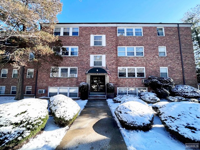 Discover your new home in Nutley a quiet, spacious apartment seamlessly blending comfort and style. The open living room and dining area are perfect for entertaining or unwinding. Enjoy sunsets through sunny windows, complemented by high ceilings and wood floors. The kitchen features a designer dishwasher, and ample storage ensures a clutter-free space. A designated parking spot adds convenience, with easy access to NYC transportation. Explore Franklin Avenue's diverse dining options just a block away, including Italian, Mexican, Nutley Diner, and more. Essential amenities like Shoprite, coffee shops, and boutiques are nearby. Quick access to routes 3, GSP, and Route 46 makes commuting easy. An updated bathroom and on-site laundry enhance daily living. Live one block from Nutley Middle School, two blocks from Nutley High School, and Nutley Public Library. Proximity to parks, rivers, and playgrounds offers outdoor activities.