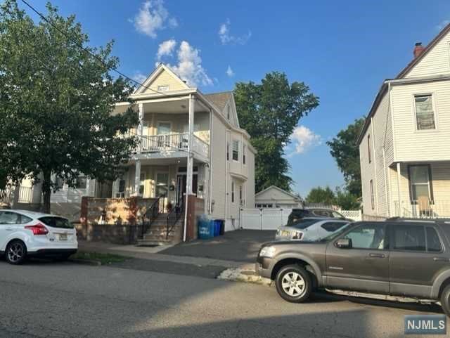 Great condition, 2nd floor apartment including 1 parking Space, apartment updated in the past years. laminated floors, Granite Counter, updated bathroom. No pets, no smoking inside apartment, no laundry. 2nd fl front shared with the Landlord. This is an Owner Occupied property.Tenants are responsible for all utilities (Gas, Heat and Hot water). Owner responsible for Water, snow removal and general maintenance Good Credit is the most on the application. Tenant is responsible for 1 month realtor Fee at signing of lease.