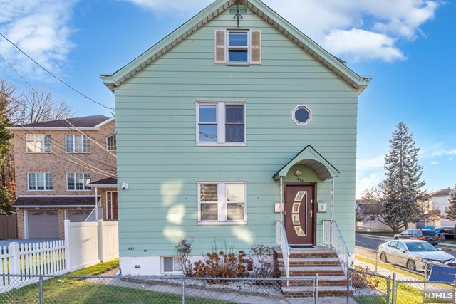 YOUR SEARCH ENDS HERE!!! Very spacious 2nd fl. apartment. Large rooms throughout. 2 bedrooms, Living Room, Dining Room, Gallery Type Kitchen, Full Bath. Master bedroom has access to private porch. Next to beautiful park! Accessible to transportation and walking distance to school. Laundry in unit. Apartment will be available January 1st (Maybe earlier). Small pets okay!! THIS IS A MUST SEE!!!