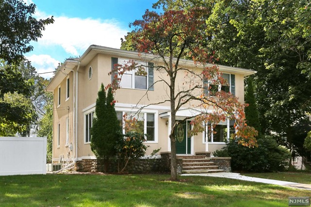 Comfort and convenience awaits in this beautiful sun filled home in Park Ridge. This large colonial(roughly 3000 sqft) is minutes away from transportation, schools, shops and parks. The first floor offers a large living room with a den, a large dining room and a flexible space that can be used for an office. Rooms are surrounded by large windows. Beautiful large kitchen with access to the back yard patio, a half a bath and laundry room complete the first floor. The second floor offers a primary bedroom suite with a full bath and large walk in closet, 3 additional large bedrooms, all with double closets and a full bath complete the second floor. Basement is available for storage. You will not find a rental opportunity like this, come and take a look today!