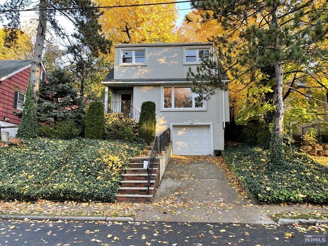 Look no further for a place to call home for the upcoming holiday season! Welcome to this sunny and bright 4 bed 2 bath Colonial home, approximately 1701 SQFT of elegant living space located in the heart of Ridgefield most desirable neighborhood. First floor, new painting, modern eat in kitchen with new refrigerator, huge living room and dining room, hardwood floors throughout, plenty of natural lights. Second floor features new vinyl floors, spacious living room, full bath, two additional generously sized bedrooms. Close to schools, shopping and transportation with a very easy commute into NYC. Tenants are responsible for lawn care and snow removal.