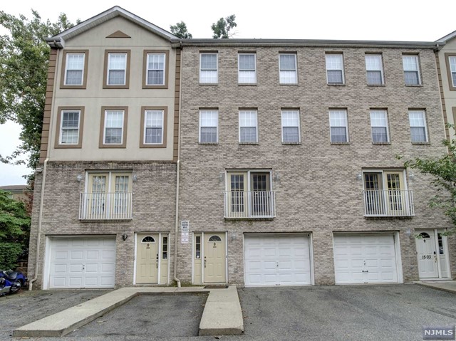 A True Commuter's Dream! Beautiful 3 Bedroom & 2.5 Bath Townhouse Located in the Fairmount Section of Hackensack. Ideal for NYC commuters, either Train/Bus, Close to all major highways, shopping & schools. Just 7mi. from the George Washington Bridge, 17mi. to Midtown Manhattan. The home features an open layout updated with gleaming hardwood floors. 1st floor features an open kitchen with breakfast bar, massive living/dinning room combo, powder room/laundry rm, pantry & access to the patio area. The 2nd floor has a full bath & 2 oversize bedrooms. The entire 3rd floor is home to a Master suite with cathedral ceiling, huge walk-in closet, master bath with double sinks, jetted spa tub and shower stall. The ground floor also includes a bonus room that could be used as an office/ den/family room/media rm/bedroom. This unit comes with a 1 car garage & 1 parking space.