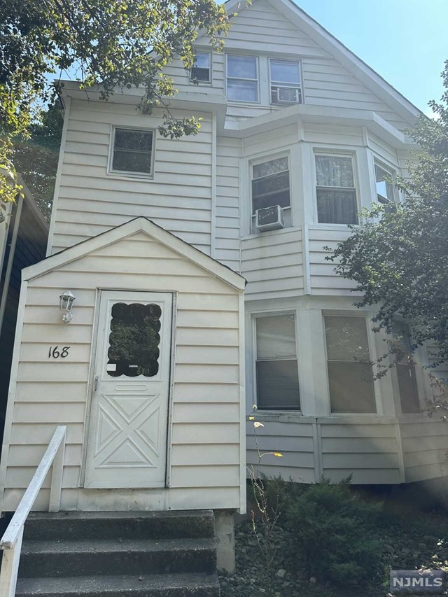 Welcome home to this 1st floor freshly painted clean nice size 2 bedroom, formal dinning room eat-in-kitchen with lots of cabinets, large living room, New flooring, washer & dryer and Storage in the basement. Shared use of Backyard, 2 off street parking for additional $100 per month. Close to downtown, and all major highways and transportation. Pets are welcome! Owner pays broker fee. (Can also be used as a 3 bedroom)