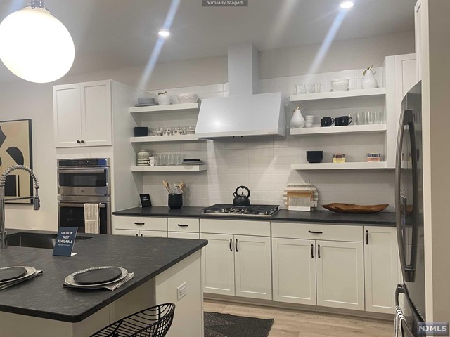 Come see the luxury new townhome unit in the rental market in this medium density housing project located in a very desirable low density housing market. This 3 BR / 3.5 BA end unit(the Howard) features tons of natural sunlight, open concept floor plan, and plenty of storage in nearly 2500 SF of living space. Add over 1000 SF with a full bathroom on the finished basement. The Enclave is located in a blue ribbon school system less than 15 miles away from NYC and close to parks, shopping, transportation, and the Old Tappan Golf Course.[Pictures from Model House Unit with Staging]