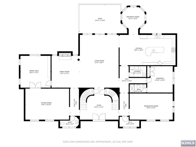 Main image without alt text