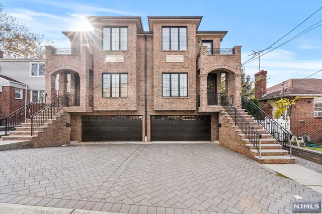 No pets. Credit check and income verification are required.
