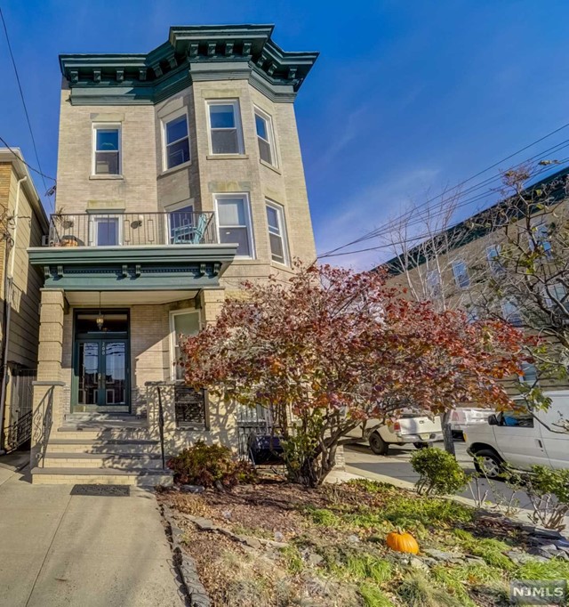 One-of-a-kind 1,450 sq ft, 2 bedrooms, 1.5 bathrooms condo with beautiful NYC and reservoir views from the PRIVATE BALCONY. Located in the secluded Palisades section of Weehawken, this sun-drenched condo's distinct characteristics include an oversized living room with east exposures, high ceilings, and hardwood floors. Upgrades include all NEW windows throughout (13 total), and a newer fridge, dishwasher, stove, and lights. Additional features spacious bedrooms with w/extra storage, in-unit washer & dryer, and storage in the basement. Easy commute to NYC via direct bus, ferry, and Light Rail. Near Whole Foods, Trader Joe's, and Weehawken Waterfront Park and pool. High WalkScore and near schools, daycare, food, and shopping.