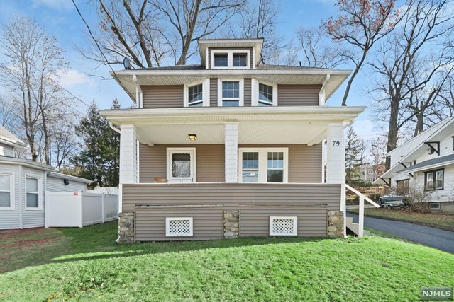 Updated and renovated 3 Bedroom, 2 Bath Colonial Single Family home with large Front Porch in prime location in Park Ridge's newly zoned business district. Main floor features an Entry Foyer, Living Room, Dining Room, Updated Kitchen & Updated Full Bath. 2nd Floor features a Primary Bedroom, additional 2 Bedrooms, updated Full Bath and walk-up Attic for additional storage. Unfinished Basement has Laundry, Storage & Utilities. Located steps to train and bus lines and local stores. Top-rated school district. Tenant responsible for all utilities. Yard use is permitted. Garage is not. Owner responsible for lawn maintenance and snow removal. Interview & Credit Check required.