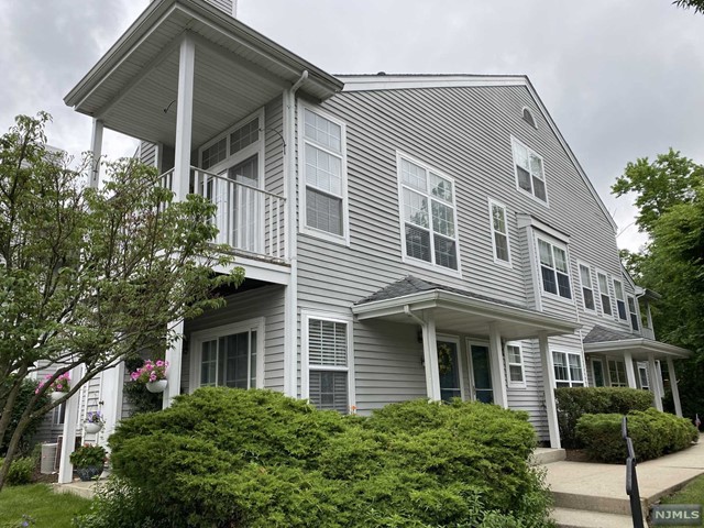 NO PETS **FRESHLY PAINTED AND NEW CARPETING** MAKE THE EASY MOVE TO MAHWAH! CONVENIENTLY LOCATED & TURN-KEY. NEWLY PAINTED WITH BRIGHT/NATURAL LIGHTING THROUGHOUT. CONDO HAS BEEN UPDATED WITH NEW BATHROOM SINKS AND TILES. OPEN CONCEPT LIVING ROOM/DINING ROOM & A SPACIOUS MODERN EAT-IN KITCHEN WITH GRANITE COUNTERTOPS AND ALL STAINLESS-STEEL APPLIANCES. TWO FULL BATHROOMS LOCATED NEXT TO BOTH BEDROOMS. BEDROOMS EACH HAVE A WALK-IN CLOSET, NOT TO MENTION A BALCONY OFF FIRST FLOOR (PERFECT FOR YOUR MORNING COFFEE). COMPLEX HAS GREAT AMENITIES: IN GROUND HEATED POOL, CLUB HOUSE, AND PLAY AREA. CLOSE TO ALL NYC TRANSPORTATION & GREAT SCHOOLS! CALL TODAY FOR A PRIVATE SHOWING.