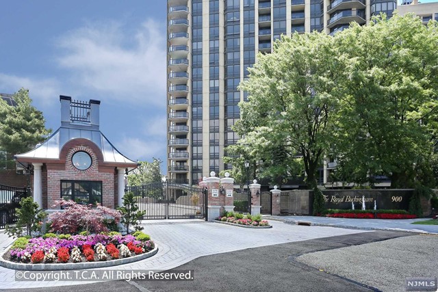 ***TOM McCARTHY 201-206-8144 & the Chen Agency*** present: Royal Buckingham residence 18A. This high floor, spacious, approximately 1820 sqft floorpan features 2 large bedrooms, 2.5 bathrooms, eat-in kitchen, and private terrace. This sun drenched, home in the sky is facing Southeast with a view of the Hudson River and upper Manhattan. This layout boasts generously sized bedrooms, closets, and living areas suitable for even the most particular buyer. Side by side full sized laundry in unit. Floor to ceiling windows, well kept hardwood flooring throughout, and included Murphy bed in 2nd Bedroom which can double as a home office. Come experience living in one the area's finest buildings with 24-hour concierge service, valet parking, health club, rooftop pool, sundeck and skyroom entertainment venue. For all showings contact Tom McCarthy 201-206-8144