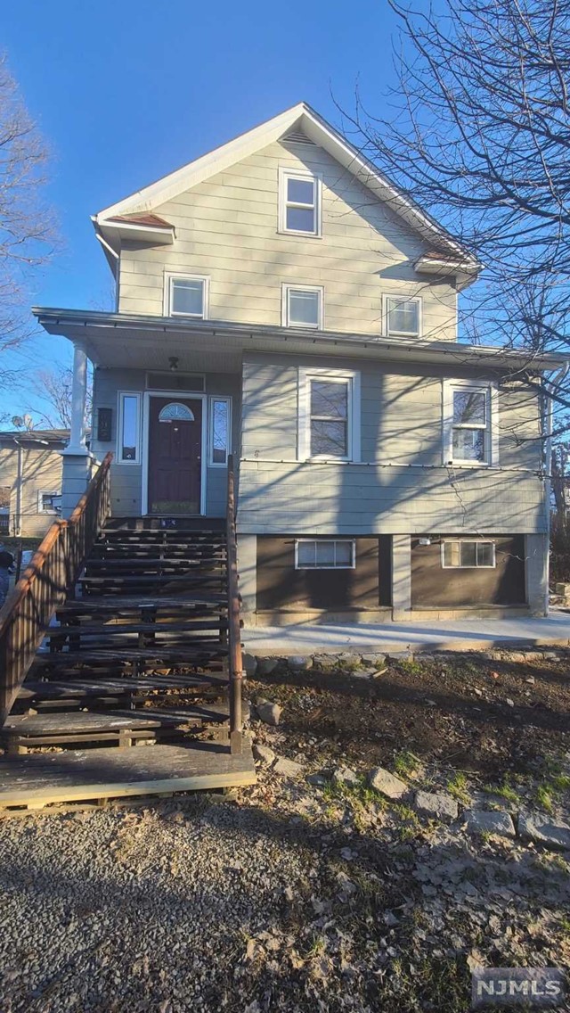 Just renovated 4 br bath single family home in prime location. Huge bonus room for 5th bedroom of home office. 2 min away from rt 80 and transportation. 2 car detached garage with additional storage area. Nice yard in quiet neighborhood. 1 month broker fee applies. Laundry hookups in basement.