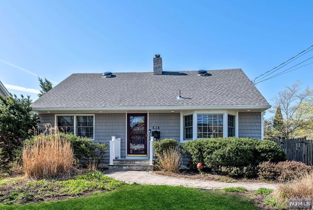 Picture perfect, meticulous, freshly painted 4 BR, 2 BTH Cape w/newly Finished Bsmnt and heated in-ground pool in popular Ridgewood neighborhood near Hawes ES and Grove Park. Gleaming hardwood floors and fresh neutral palette thru-out. 1st Floor features Liv Rm w/ picture window and cheerful open Kitchen with plenty of storage and SS appliances. Sliders lead to backyard. Crisp, white full bath and two good-sized bedrooms complete 1st level. 2nd floor w/ rear dormer hosts 2 king-sized BRs w/ tons of closets and 2nd updated full BTH. Newly-finished basement offers add'l living space. Enjoy your heated, in-ground pool just in time for summer. Full pool maintenance provided by landlord: opening and closing, plus weekly cleaning and maintenance ($4,500 value). CAC on 1st floor, ductless AC and wall unit on 2nd floor. Appliances include washer/dryer and extra basement fridge. Credit check, interview, income verification required. Available May 1. No pets, no smoking.