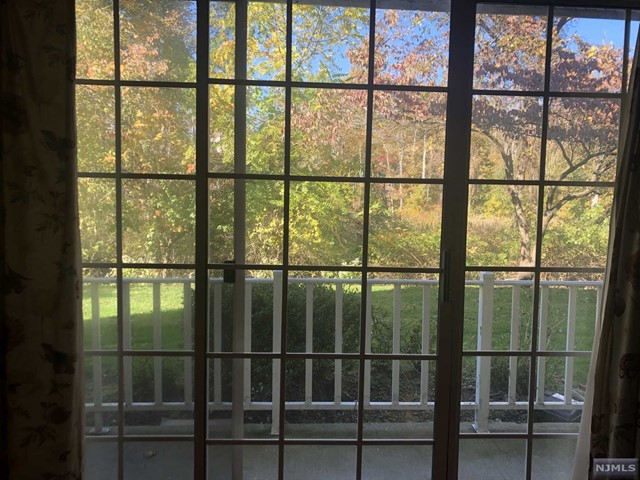 NO STEPS! BEAUTIFUL HARDWOOD FLRS IN LR, DR, HALLS. NEWER neutral CARPETING IN BEDROOMS, GREAT CLOSET SPACE, UPDATED MASTER BATH, and main bath.JUST BRING YOUR FUTNITURE, SIT ON YOUR PATIO AND ENJOY THE PRIVATE WOODED BACKYARD, TENNIS COURTS AND SWIMMING POOL. CREDIT CHECK AND INTERVIEW REQUIRED. TENANT INSURANCE AND TENANT RESPONSIBLE FOR $150 OF EACH REPAIR.