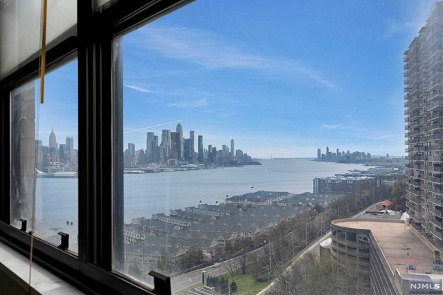 The desirable Boulevard East location. Partial View of Hudson River from every room. One bedroom and one bathroom. Hugh main bedroom with walk-in closets . Utilities and Spa are included in maintenance. PARKING IS $120/M/SP. Full service Building w/ Hotel amenities, On-site Million dollar Health Club-I/O Pool, Tennis, State of Art Gym Equipment, Sauna/ Steam Rm & more. 24 hour concierge, Shops on Premises. Transportation at Doorsteps, 15 min to Manhattan,. 10-15 mins to Edgewater Shopping, Whole foods and Traders Joe.