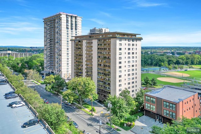 ***Multiple Offers - Highest and Best Due by Thursday 9/21 at 5pm*** THIS IS AN EXCELLENT CONDOMINIUM IN AN EXCELLENT BUILDING IN AN EXCELLENT LOCATION. This Spacious and Renovated 1 Bedroom, 1 Bath condo is walking distance to Haskensack Hospital, Hackensack High School and 1 block away from NYC transportation on Prospect Ave. The Stratford House is a very well maintained high-rise building with 24 Hour Doorman and ALL OF THE UTILITIES INCLUDED in the monthly maintenance fee. The condo itself has been beautifully updated and features a large balcony, big windows, and tons of natural light. From the bedroom, their are beautiful views of NYC. Parking for this unit is parking spot number 15 which is outdoors. Don't Miss this tremendous opportunity! Please Note that the building will be undergoing renovations and there is an upcoming assessment. The amount is unknown but details are avaialble upon request.
