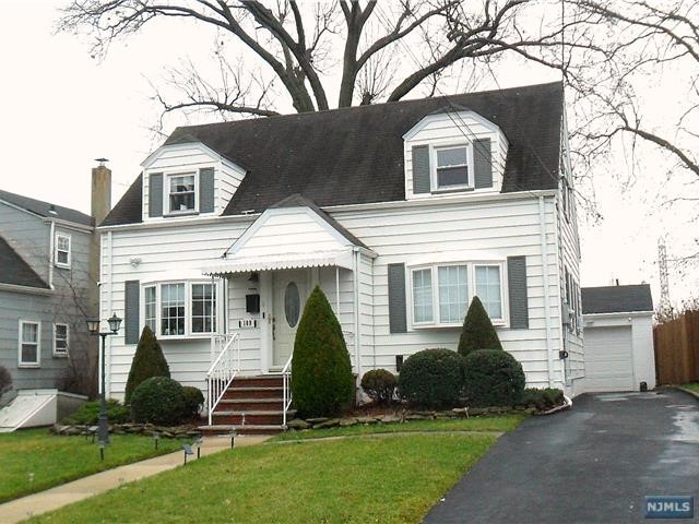 Second fl apt w/hardwood floors. Large queen size bedroom. Open concept living rm leads to L-shaped modern eat in kitchen. Updated bathroom. Heat and water paid by Landlord. Additional storage in attic. Close to New York City transportation. Close to parks, shopping and major highways. Smoking prohibited. May allow small dog. No cats permitted. Available immediately. Tenant pays one month's realtor fee.