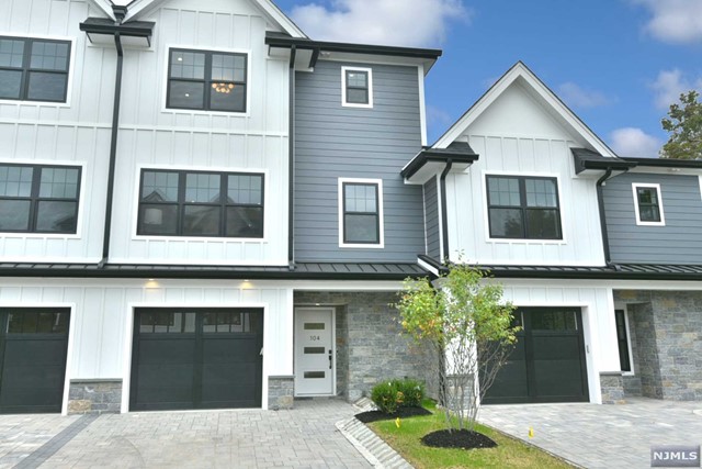 WELCOME TO COLLIGNON ESTATES! WE'RE PROUD TO BRING YOU OUR NEW CONSTRUCTION 15 LUXURY TOWNHOME COMMUNITY FOR LEASE. CURRENTLY WE HAVE (9) 3-STORY LEASED AND 1 MORE AVAILABLE. OUR 3 STORY MODEL OF 3168 SQ. FT. 1ST FLOOR HAS A 1 CAR ATTACHED GARAGE, FOYER TO RECREATION RM, POWDER RM, 2 LARGE CLOSETS. 2ND FLOOR-MODERN EAT IN KITCHEN, WALK IN PANTRY, DINING RM, LIVING RM WITH BUILT IN BAR AND FRIG., POWDER RM, CLOSET. 3RD FLOOR-PRIMARY BR EN-SUITE WITH 2 WALK-IN CLOSETS. TWO MORE BEDROOMS, MAIN BATH, LAUNDRY RM. Features-Kitchen Cabinets-Prime Frost White Gloss-Matte White-Flat Panel and Shaker Doors Gold Hardware, GE Stainless Steel Appliances, Maytag Washer/Dryer Full-Size Front Load Side by Side, All Quartz Countertops-Carrara Morro and Miksa-Kitchen-Bathrooms-Bar, Red Oak Hardwood Floors, Recessed Lighting Throughout. Proximity to Pascack Valley Medical Center, Train Stations, Shopping, Golf and Country Clubs, NYC Trans.