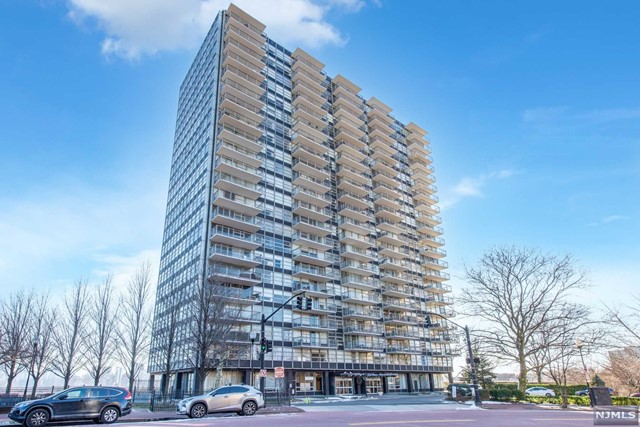 Elegantly appointed rental at desirable Tower West! This luxurious studio home features a den/jr. bedroom boasting space to house both a queen-sized bed *and* a W-F-H area. Wood plank flooring. Crown moldings. Updated kitchen w/granite countertops, under-mount ss sink, and cabinetry to spare. Pristine ceramic-tiled full bath w/ frameless shower. Abundant customized closet space. Huge windows welcome natural sunlight. Over-sized private terrace on which to savor the up-river and sunset views and enjoy the breeze! Included: all utilities, lighting/fans, blinds/shades; LR wall-mounted TV/media shelving; 24/7 concierge, well-equipped exercise room, sauna; outdoor heated pool, use of grills. Landlord requests no smoking in unit. Plentiful NYC transportation at doorstep. Assigned parking for additional monthly fee. Close to restaurants, shopping, tennis courts, parks, town fairs and events. Come be pampered by the NJ 'Gold Coast' lifestyle at this vibrant full-amenity community today