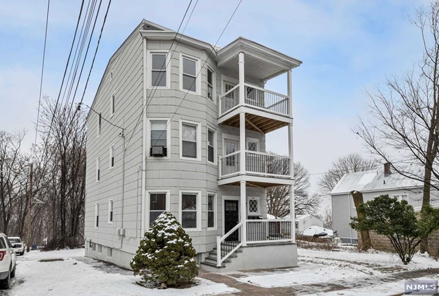 Why compromise Style and Condition in your rental home....this totally renovated and updated two bedrooms/one full bath, third floor unit has it all: New eat in kitchen with stainless steel refrigerator, stove, dishwasher and cabinetry/New bath with shower over tub/Newer windows/Large pantry-storage room off kitchen/New engineered hardwood flooring throughout/High ceilings/Private balcony/Laundry hook-ups in basement/Separate utilities/Use of backyard. Quiet, residential neighborhood with close proximity to major roadways, shopping, Washington Elementary School and Goffle Brook Park. Welcome to Hawthorne.