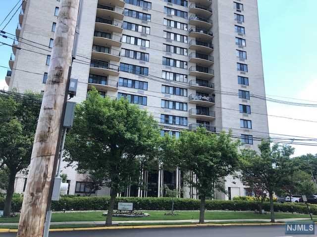 STUDIO WITH TERRACE IN LUXURIOUS HI-RISE BUILDING WITH 24 HRS DOORMAN. WALK TO GWB, NYC BUS, SHOPPING, VERY CONVENIENT LOCATION. RENT INCLUDES ALL UTILITIES, GYM, SWIMMING POOL, CABLE, INTERNET, AND ONE PARKING SPACE. ONE OF THE FAMILY MEMBERS HAS NJ REAL ESTATE LICENSE.