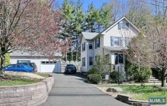 A BEAUTIFUL HOME WITH CENTRAL AIR CONDITIONING AND WASHER/DRYER IN THE BASEMENT . LARGE EAT IN KITCHEN, NEW SIDING, ROOF, LANDSCAPING, ETC. VERY WELL KEPT HOME AND PROPERTY! REAR YARD WITH PATIO AND FRONT PORCH, 2-4 PARKING SPACES. FRESHLY PAINTED. NEW RANGE OVEN IN THE KITCHEN.