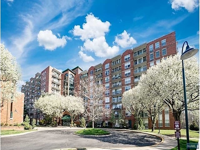 Now listed at "The Mill" in Little Falls NJ, enjoy this tastefully updated 2 bedroom 2 bath 1 floor condo newly painted in neutral tones where you will find a turn key property. This wonderful well maintained property boasts a renovated U-shape kitchen providing amply work space. Large bedroom can support a King Size Bed and has a full bath, both bedrooms have walk-in closets, New lighting fixtures have been added to the home in the past year as well as other additional imrovements. The main area has a eating/den combo that leads to a generious size balconey. This turn key porioerty includes refrigerator, micowave, range/oven, dishwasher, washer & dryer, ALL lighting fixtures and ALL window treatments. There is a assigned covered garage spot and ample additional parking spaces. There is a inground pool, tennis courts, exercise room and jogging paths. Agent Remarks: Open House Sunday July 24th from 12:00PM to 3:00PM.