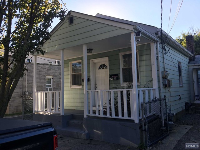 1st Floor Renovated Apartment in 2 Family House in Garfield, all new flooring, 2 Bedrooms, Kitchen/Dining/Living Room Combo, Nice Size Bathroom, Closets, etc. Up to 4 parking spots in the driveway. No smoking. No pets. Located on a family-oriented street in the nice and desirable area of Garfield. Close to all major transportation, very close to various shopping centers, right near parks and schools. Quick Commute to NYC. Available immediately. Credit score, interview and proof of income required, along with 1 month security and 1 month real estate fee due at the signing of the lease.
