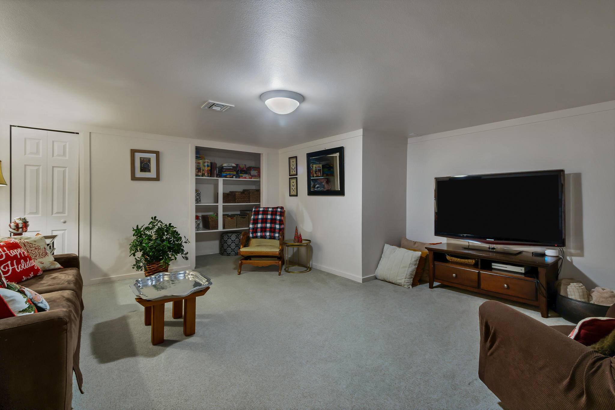 Pine View - Residential