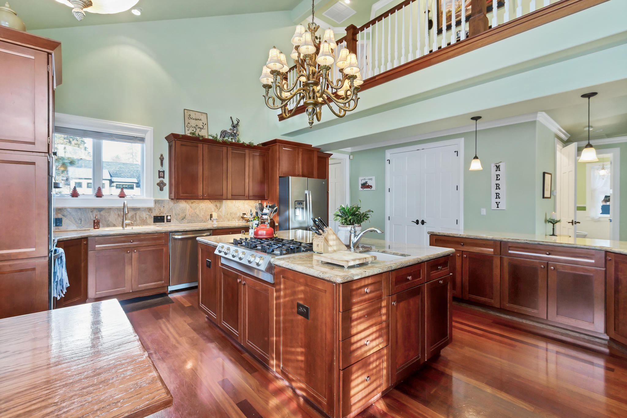 Pine View - Residential