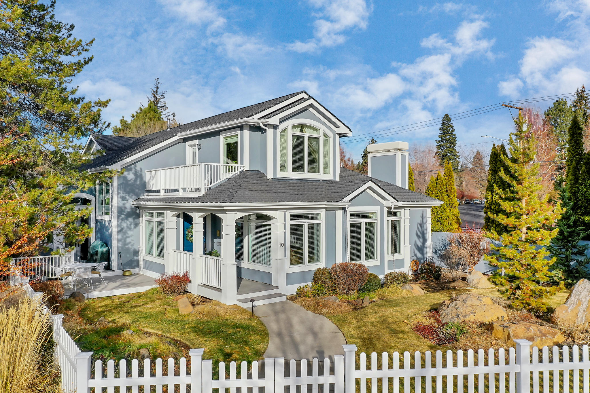 Pine View - Residential