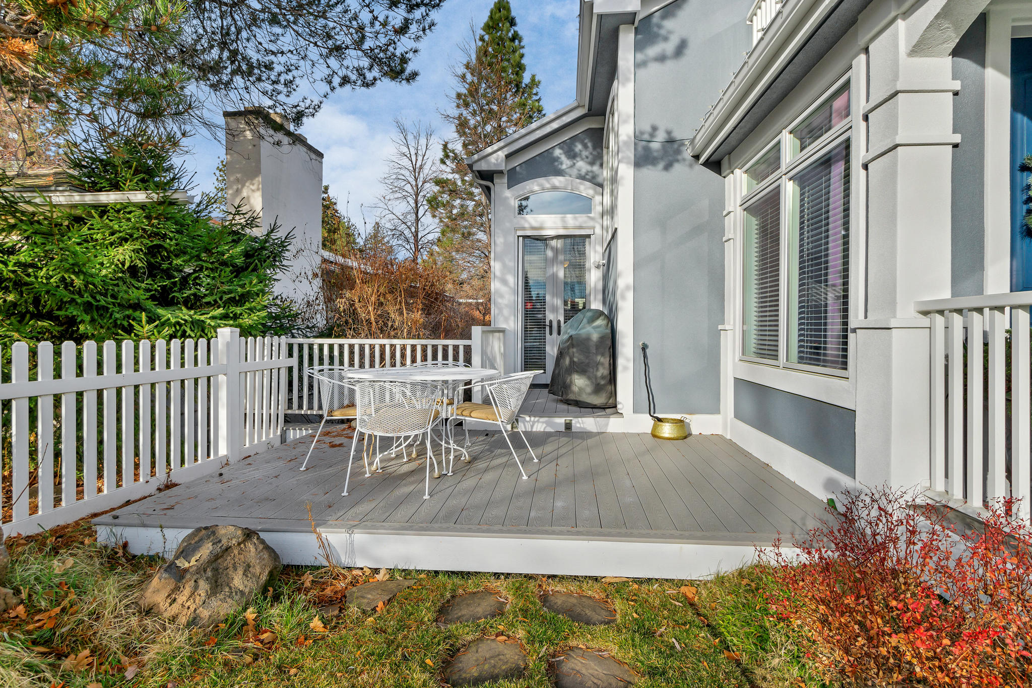 Pine View - Residential