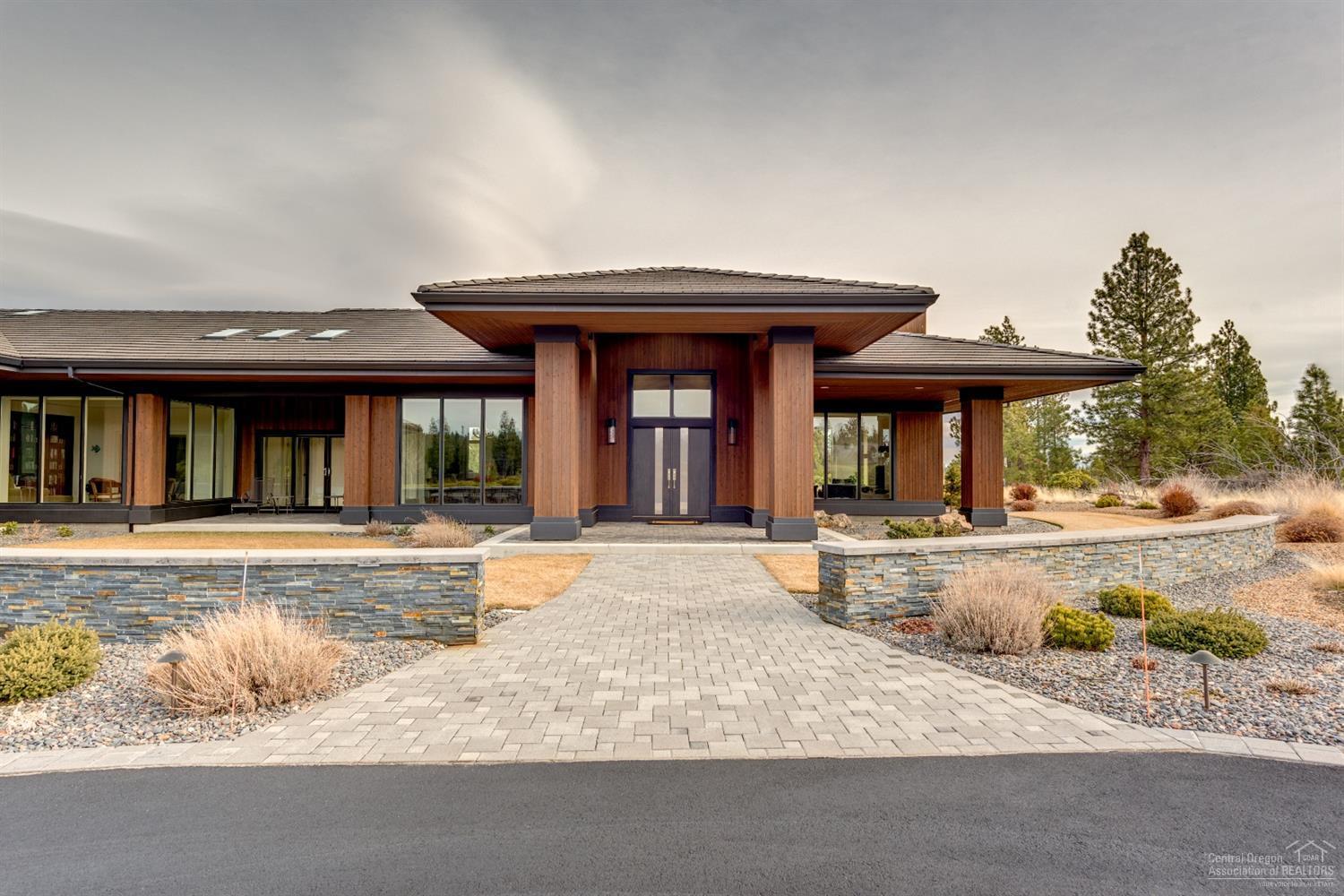 The Highlands at Broken Top - Residential
