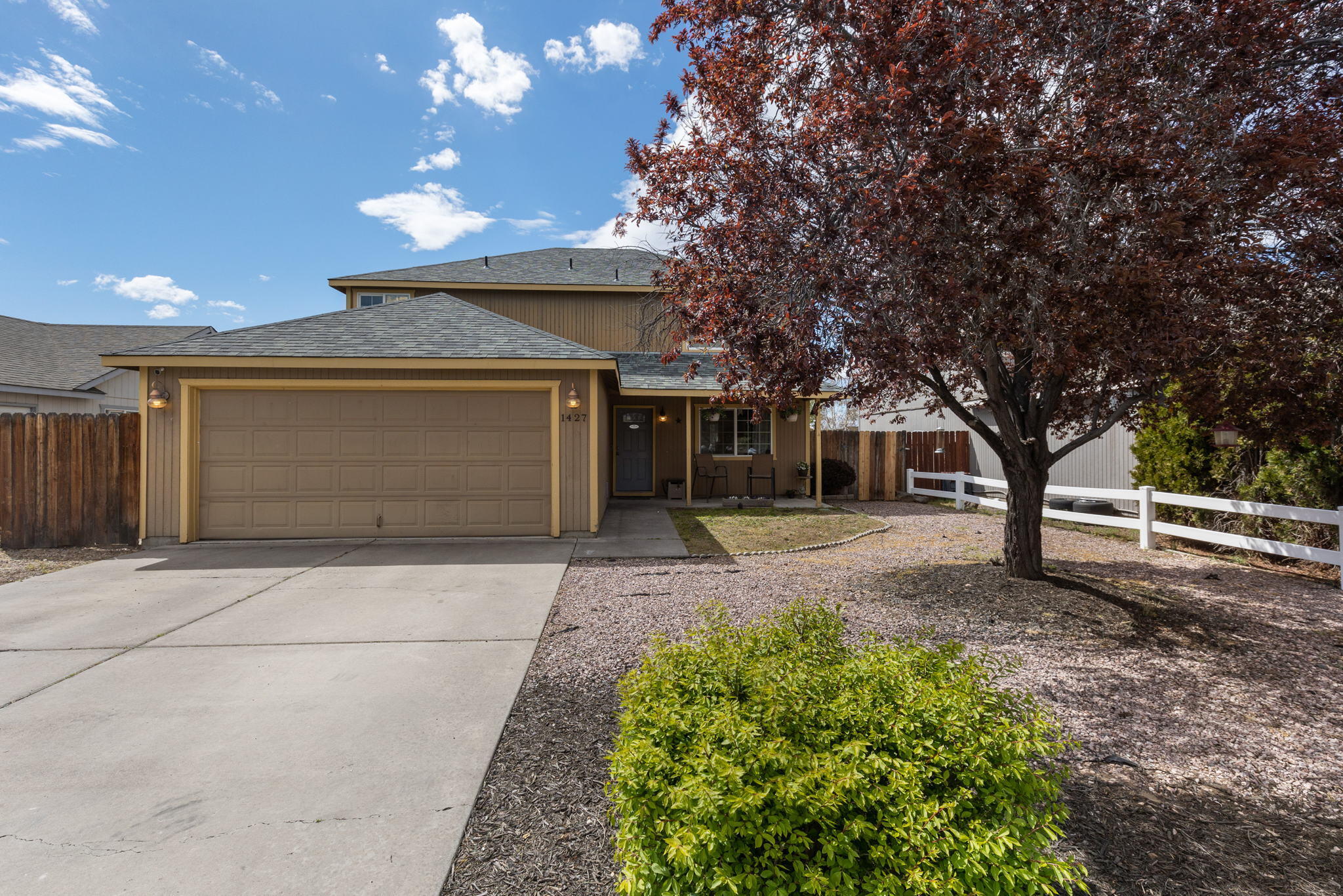 Come take a look at all the value this large Redmond house has to offer! Open the front door and be welcomed into a formal living room & dining area. Around the corner is
family room, open concept kitchen with laminate counters, wood cabinets and lots of natural light. Half bath and Laundry room finish off the downstairs. Upstairs you will
find 4 bedrooms and 2 more bathrooms. Primary has double doors leading into it with walk in closet, and on-suite bath. Home has a large fenced lot with peek-a-boo views
of the Cascade Mountains. Concrete patio is ready for backyard bbq's. Two car garage with automatic door openers and extra storage.
