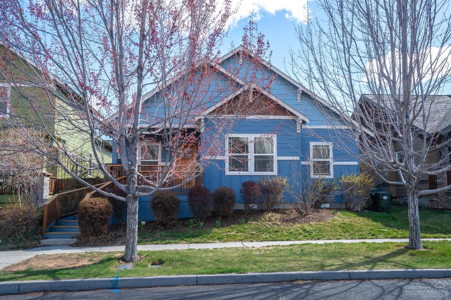 Easy living in Bend's Oakview neighborhood. This well maintained home is just a few minutes from St. Charles Hospital and The Forum Shopping Center. This 3 bedroom, 2 bath home with great room floor plan allows the home to live large and comfortably. Also enjoy spacious bonus room upstairs that is perfect for the kids, media room or office. Easy maintenance yard, The south facing deck is perfect for BBQs & gathering with friends & family.
