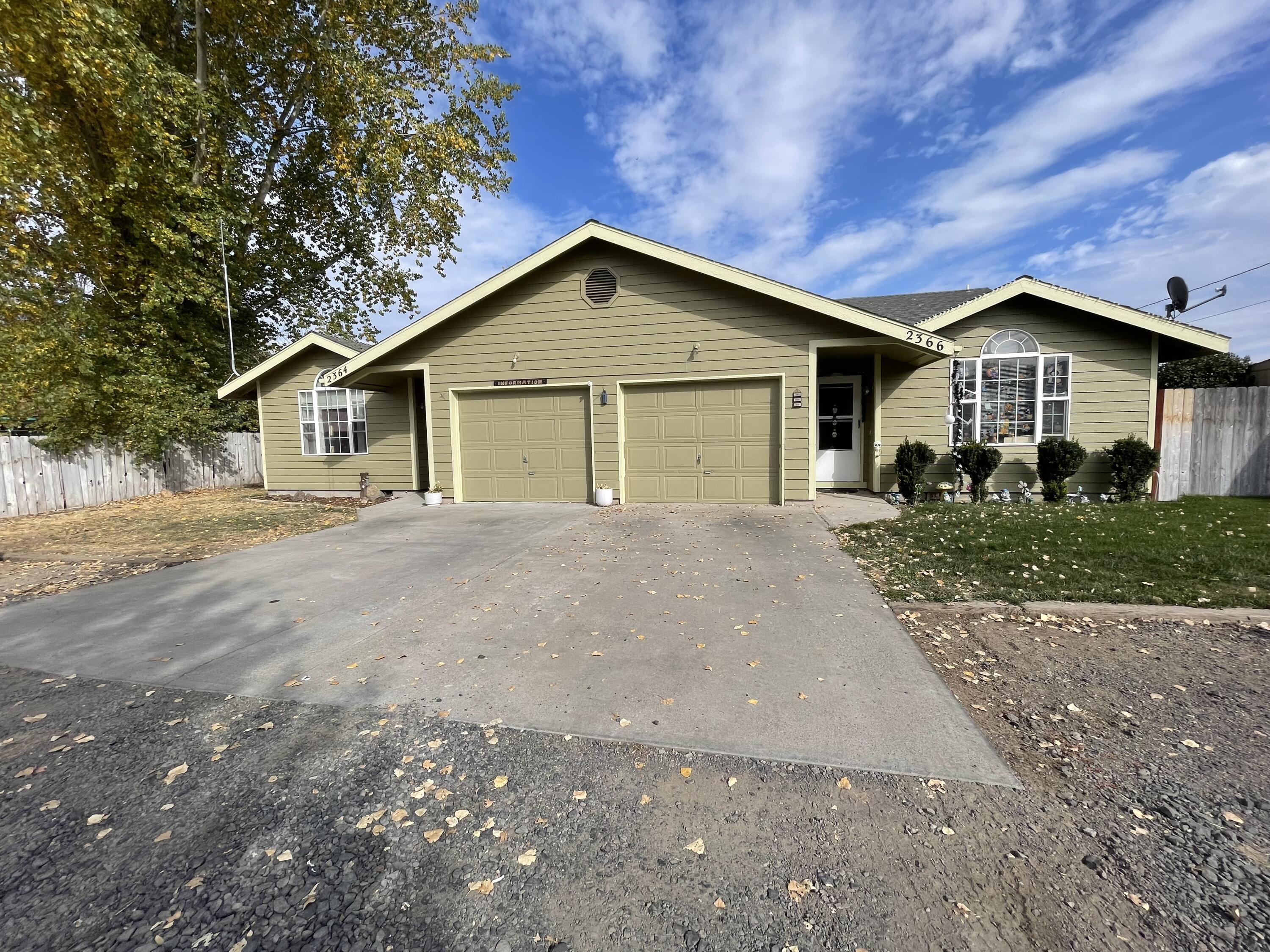 SELLER CREDIT OF $8,000 towards buyer closing costs, pre-paids, rate buy down! Turn-key investment property in the growing city of Prineville. Both sides of this duplex are rented for a total of $2,700/mo gross revenue. Tenants pay utilities of sewer, electricity, and garbage. Each unit is identical in layout. Two bedrooms (one is an en suite), two bathrooms, single car garage, and vaulted ceilings in the living room with a slider door out to the patio in the fully fenced back yard. Prineville just made the top 10 list of economically dynamic small towns in the country! Lots of growth and upside in this already charming, idyllic Central Oregon community. This property is located within a stone's throw of the Crooked River, 5 minutes to the center of downtown, and 10 minutes to the Apple and Facebook/Meta Data Centers.