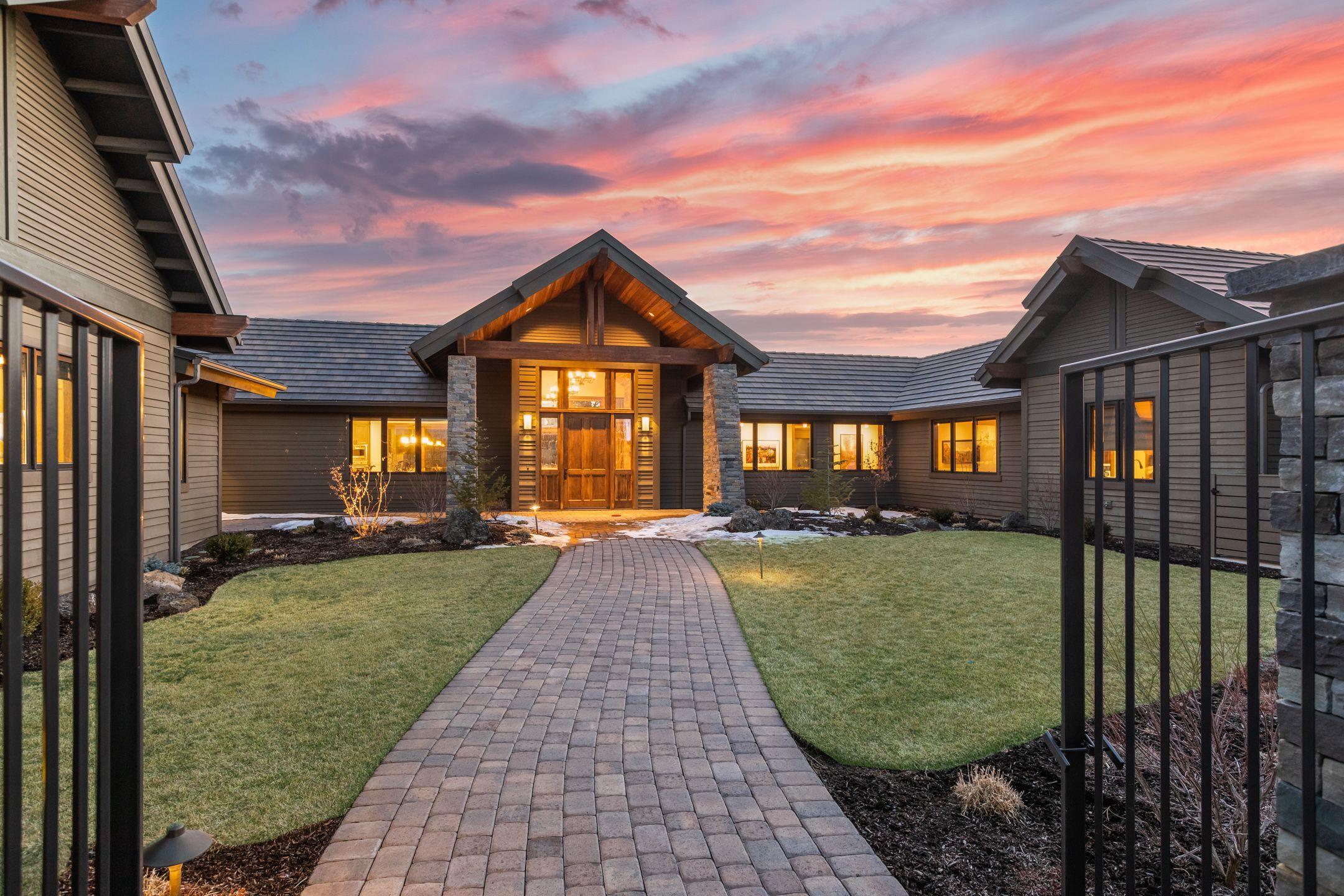 The Highlands at Broken Top - Residential