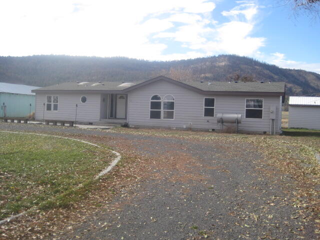 Klamath Country - Farm