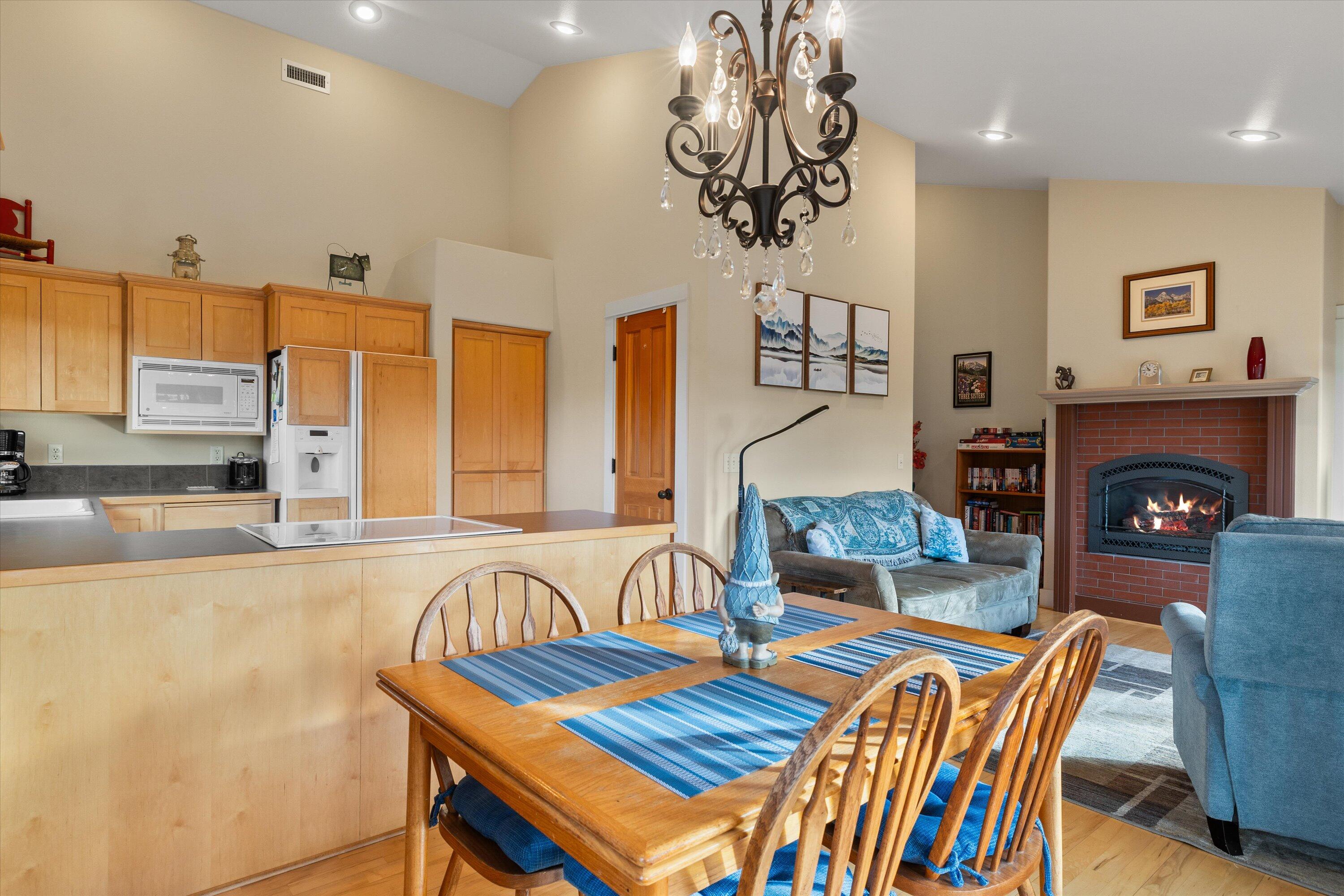 Pine Meadow Vill - Residential